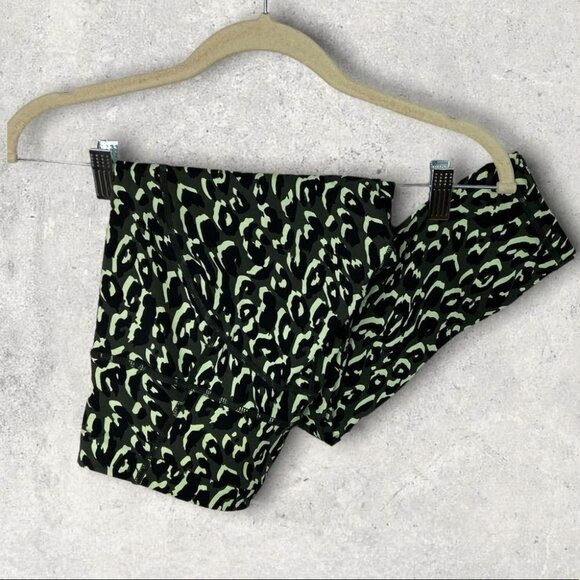 New Sweaty Betty Leggings High Rise Green Leopard Print Power Workout Size Small - Picture 5 of 12